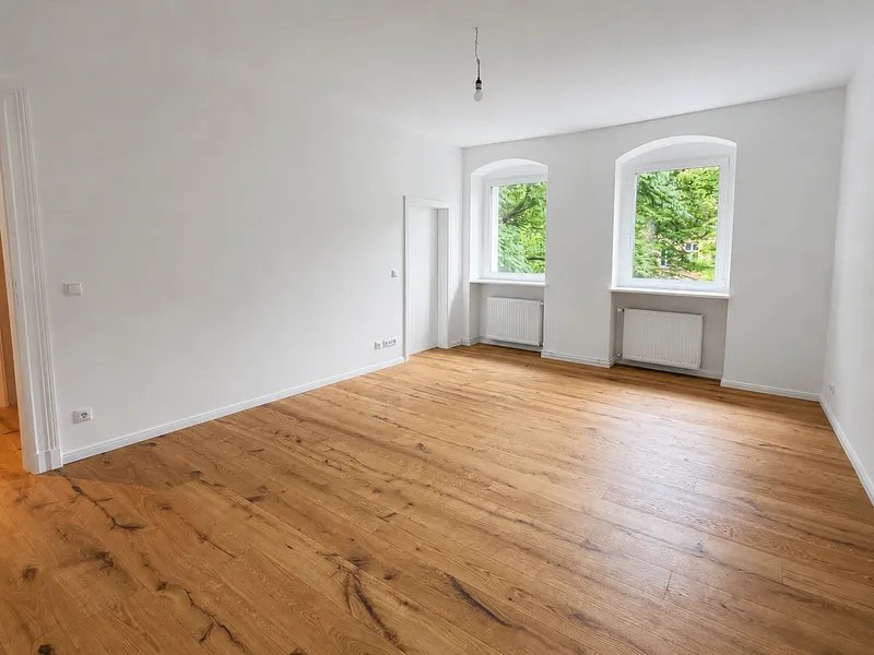 Frisch sanierte 1 Zimmerwohnung mit Duschbad und EBK — photo 1